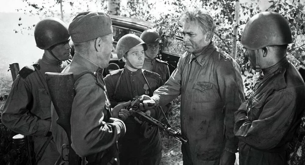 Судьба человека заранее предопределена. Фильм судьба человека 1977 года. судьба человека фильм бондарчука. судьба человека шолохов фильм. судьба человека фильм 1959 плен.