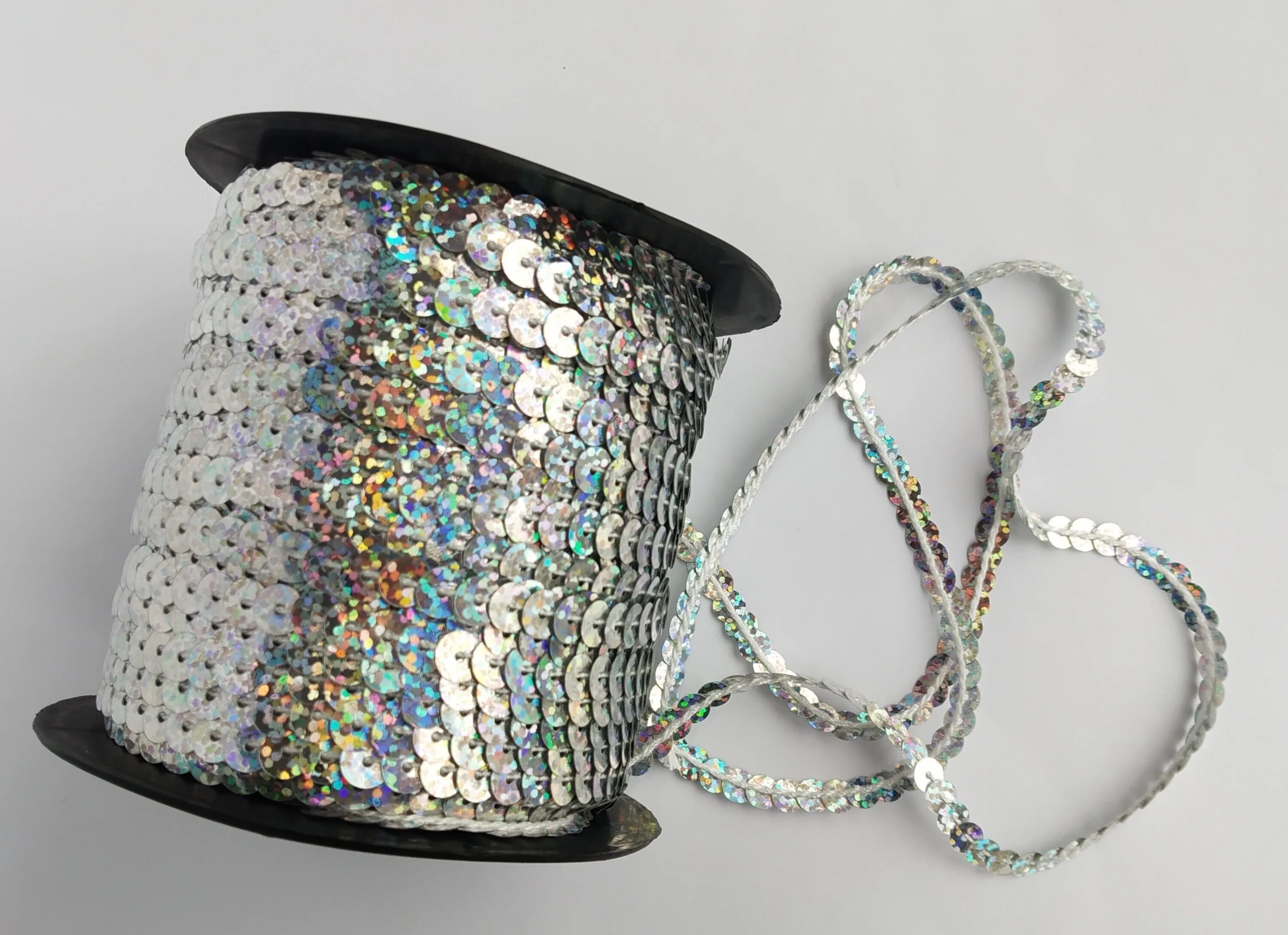 магазин серебряные нити. магазин серебряные нити. шнур витой однотонный с люрексом d=5 мм 25 м, серебро к113-31. серебристая нить. магазин серебряные нити.