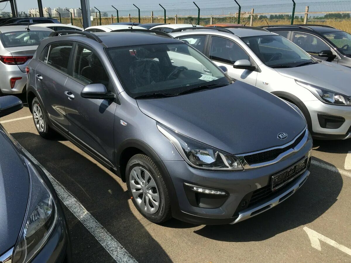 Kia rio xline красный. Kia rio x-line 2018. Kia rio x (x-line), 2018. X line 2018. Kia rio x-line iv at с пробегом.