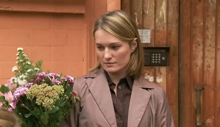 Материнский инстинкт mothers instinct. Материнский инстинкт mothers instinct