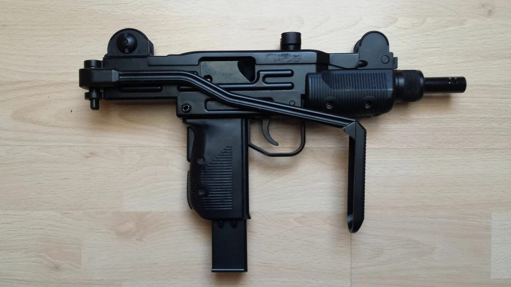 Узи шип. Uzi пистолет-пулемёт. imi mini uzi. uzi submachine gun. мини узи пистолет пулемет.