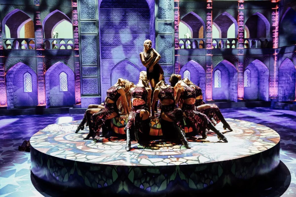 1001 ночь, или территория любви денис клявер. филипп киркоров 1001 ночь султан. мюзикл гуцериева. 1001 ночь мюзикл 2020. екатерина климова 1001 ночь или территория любви.