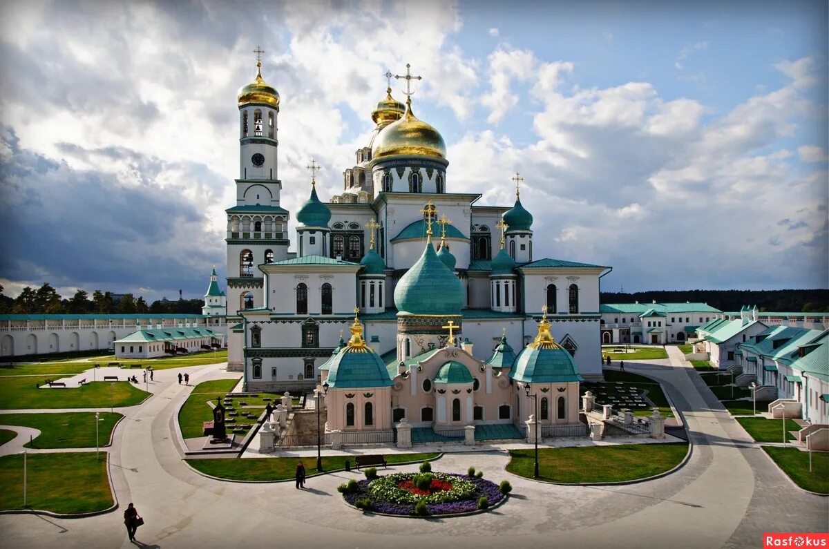 Эп2д 0096 новосибирск. Новоиерусалимский монастырь вареничная. Новоиерусалимский монастырь никон. Воскресенский собор зеленоград. Эп2д 0500.