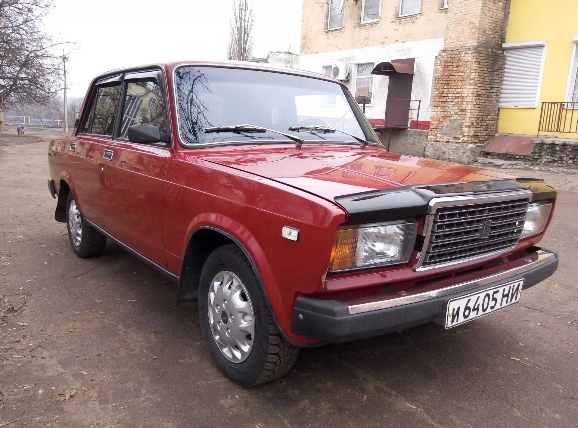 Ваз 2107 1999. Crystal white ваз 2107. Белая экспортная ваз 2105. Ваз 2107 авито. Ваз 2107 2012.