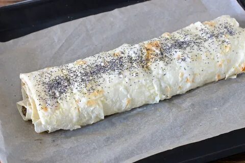 Штрудель из лаваша с яблоками в духовке