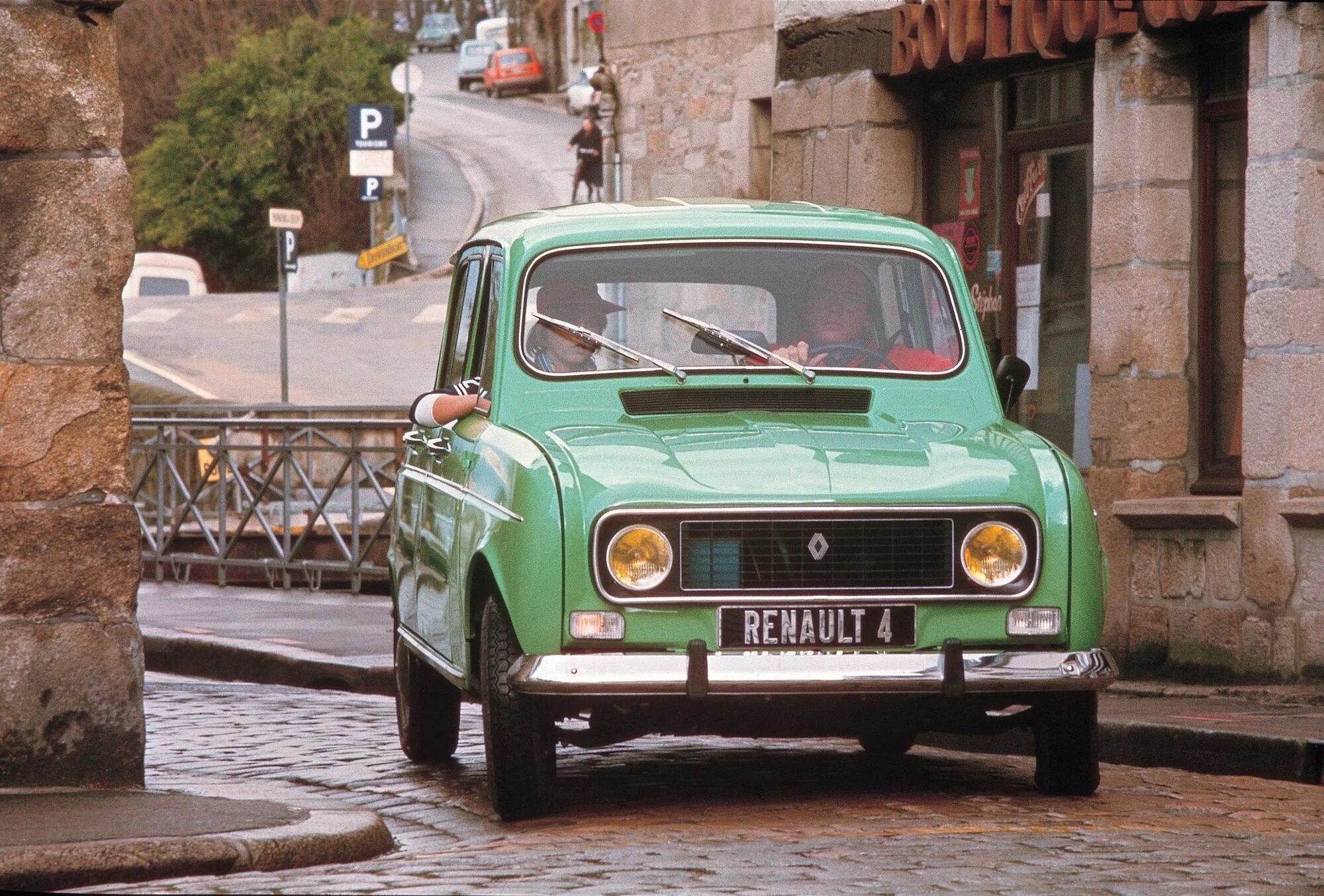 Renault 4. Renault 4 1977. Renault 4 1984. Safari Renault 4. Включи машины 20