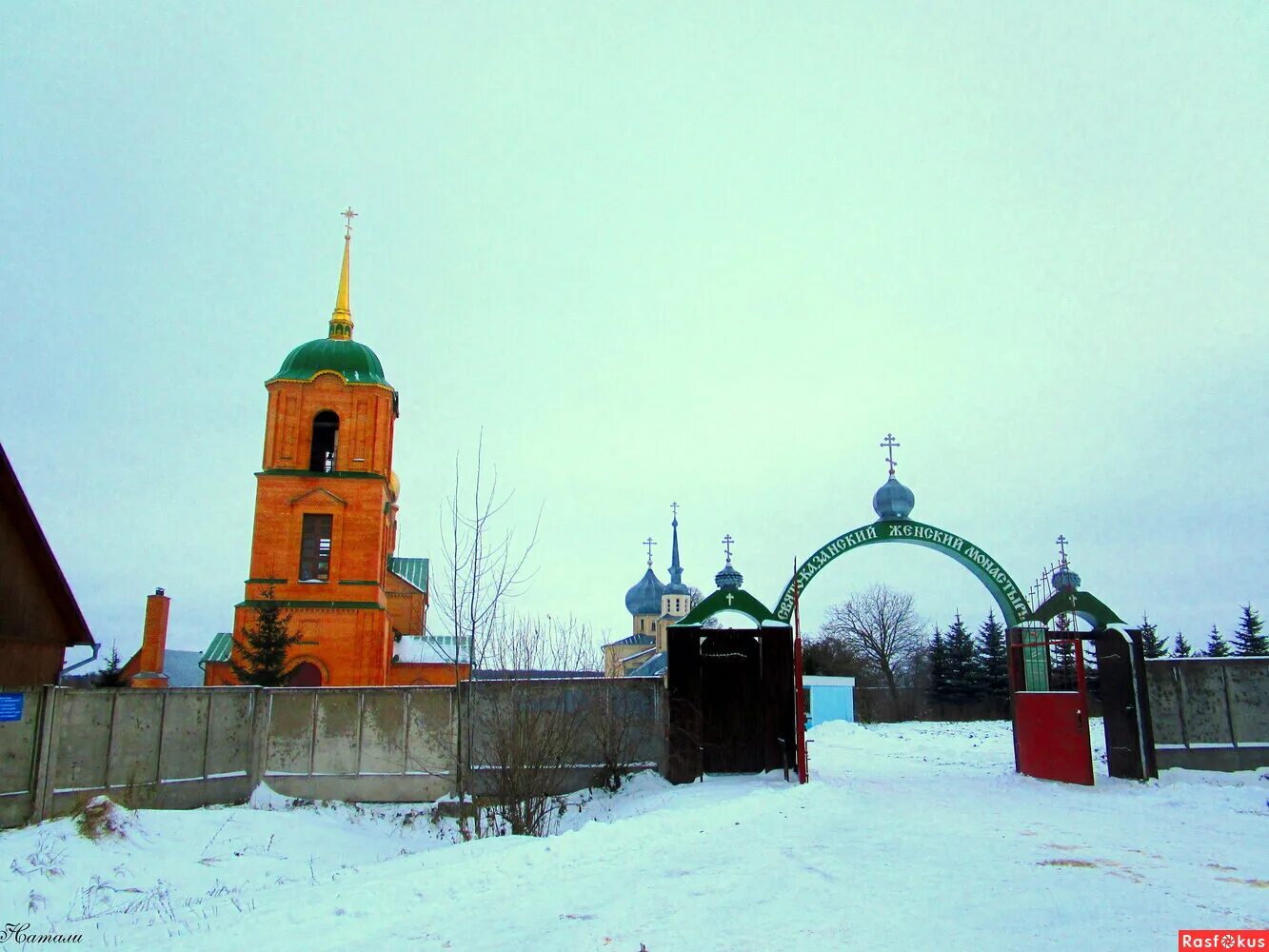 Колюпаново свято казанский. Казанский женский монастырь с.Раздольное фото.