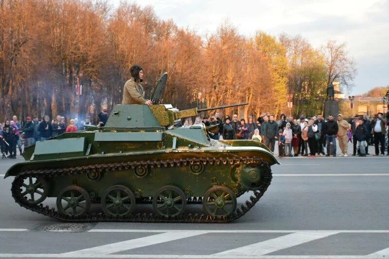 Парад в великом новгороде 20 января 2025. Великий новгород день победы парад. начало парада в великом новгороде.