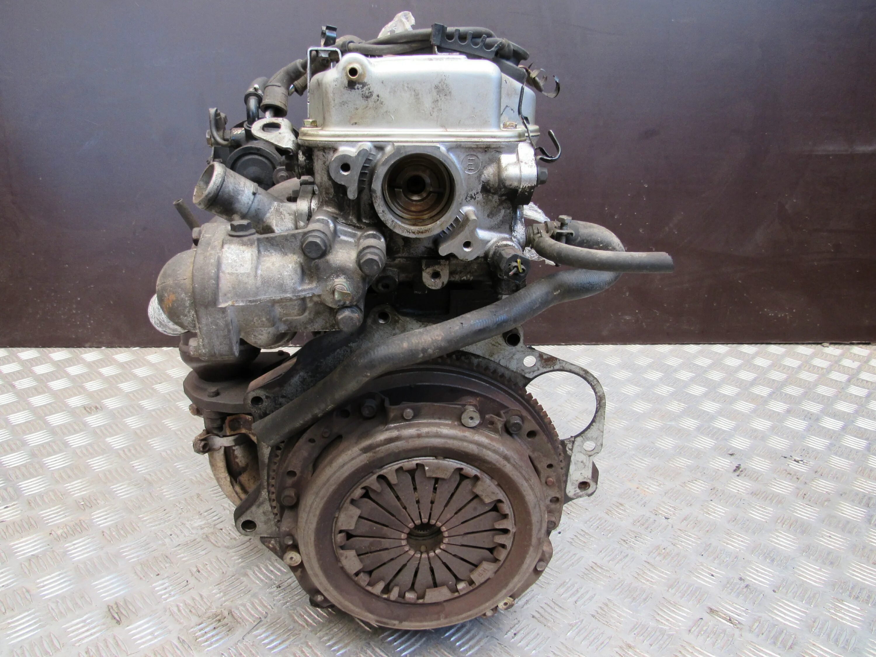 Mitsubishi carisma двигатели. Двигатель Митсубиси Каризма 1.6 4g92. 4g92 Carisma. 4g92 двигатель. 4g92 двигатель маховик.