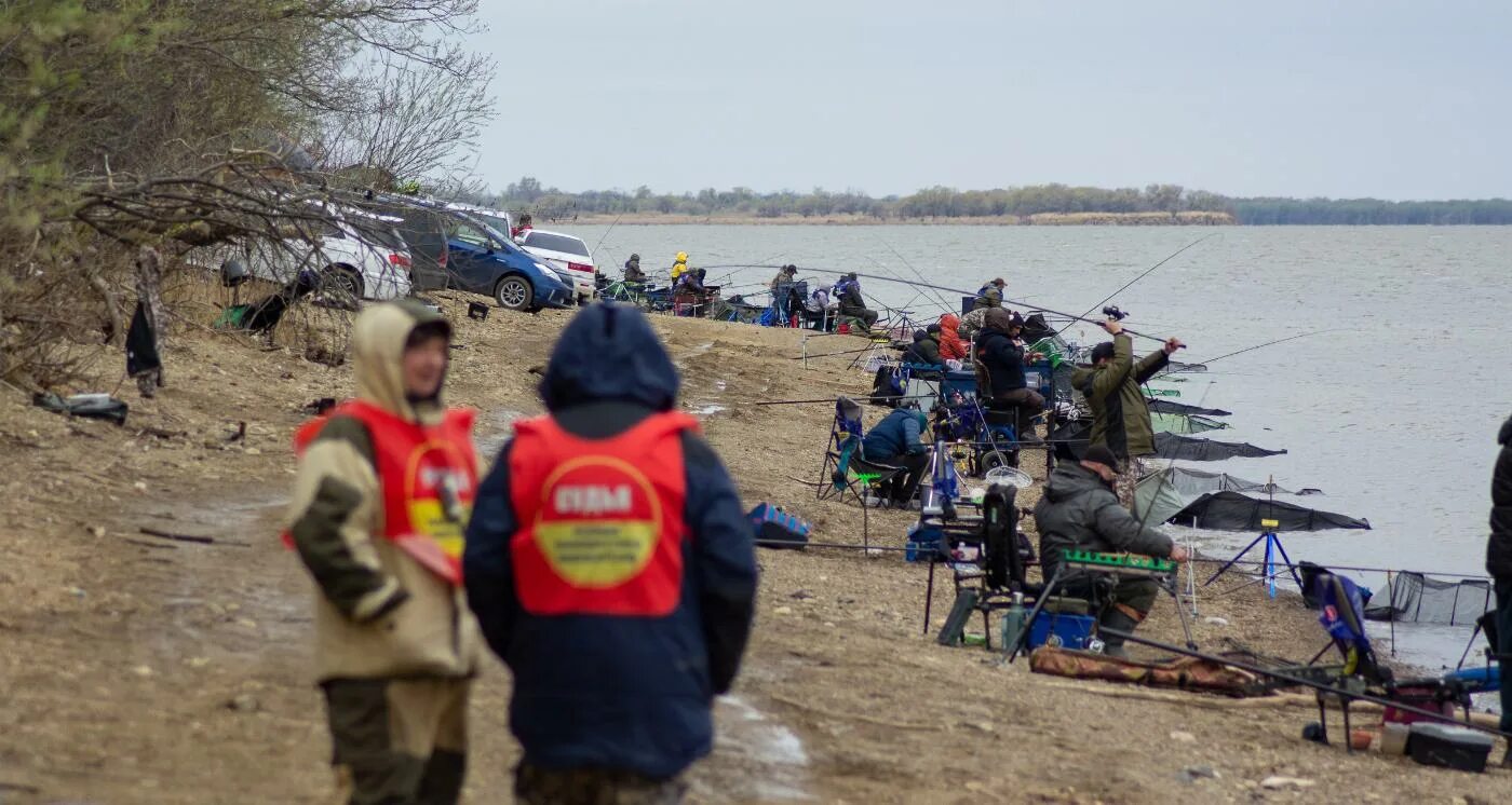 Форум амурский берег хабаровск. Соревнования по фидерной ловле. Рыбалка в Хабаровске. Турнир по рыбной ловле. Амурская рыбалка Хабаровск.