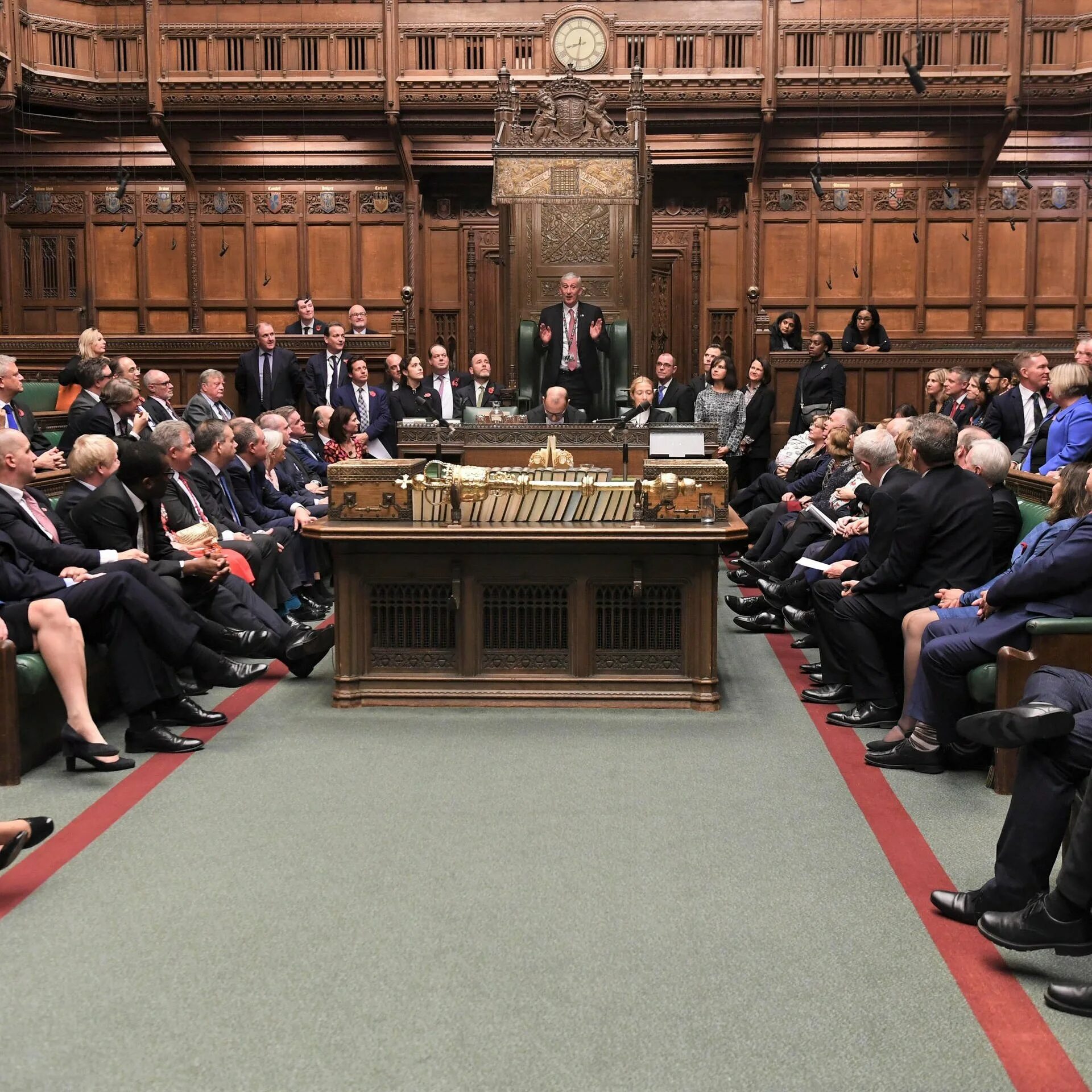 Палаты общин (House of Commons). Линдси Хойл спикер палаты общин. Great Britain парламент. Палата общин Великобритании. Lower house the head of state