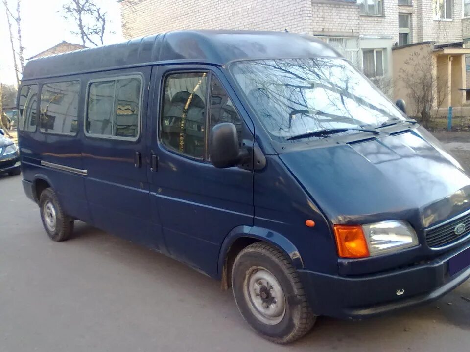 Транзит 98 года. Ford Transit (5 g) 1993. Форд Транзит 98 год электричество. Ford Transit синий. Форд Транзит пассажирский 98 года.