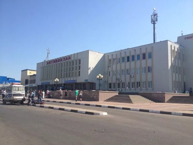 Автовокзал белгород 2. Белгород проспект богдана хмельницкого 160 белгородский автовокзал. Макдональдс автовокзал белгород. Автовокзал белгород. Номер белгородской автостанции.