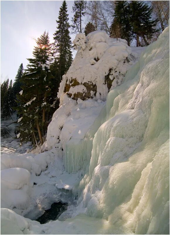 Пещерский водопад Алтайский край. Пещерский водопад Залесовский район Алтайский край. Водопад пещёрка Залесово. Водопад пещерка Алтайский.