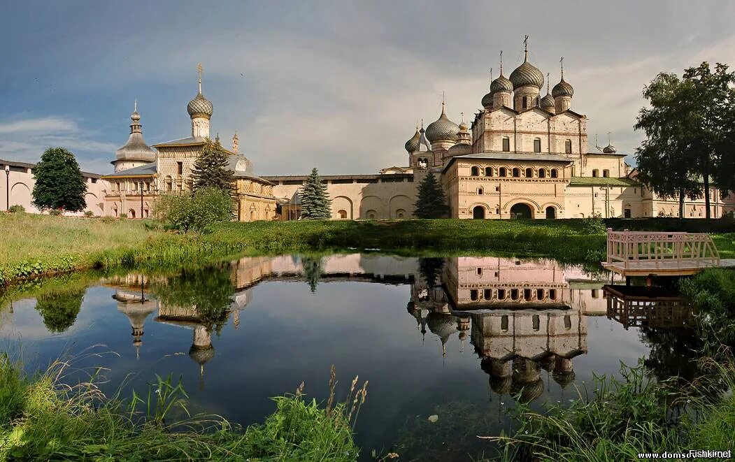 Ростовский Кремль (музей-заповедник). Ростов Великий золотое кольцо России. Ростовский Кремль золотое кольцо. Достопримечательности Ростова Великого Сергиев Посад кольца России.