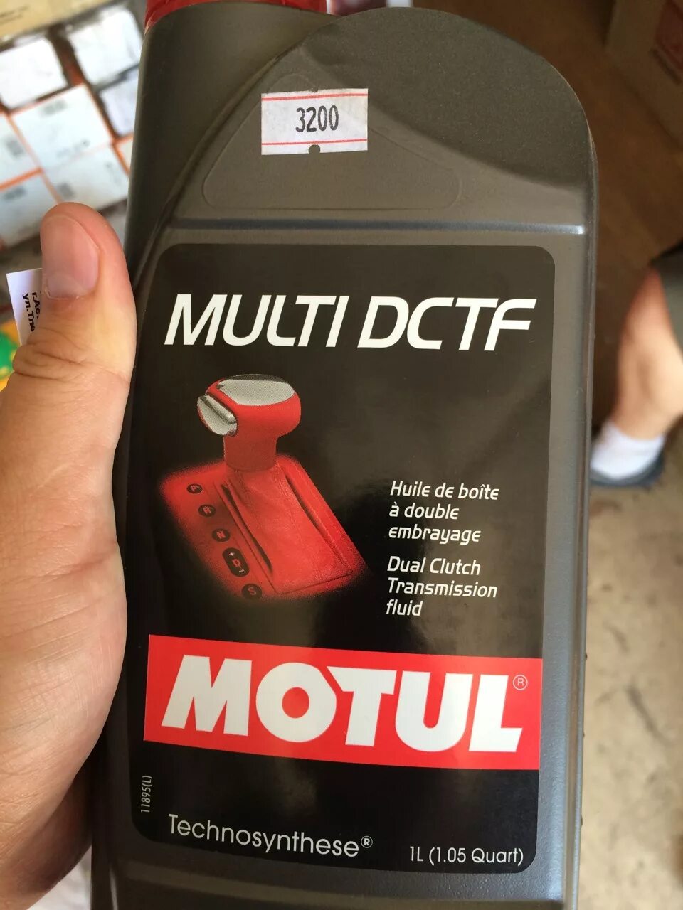 Масло для шиномонтажного станка. Масло s-Tronic. Motul DCTF. Масло в коробку s Tronic Audi. Какое масло заливается в керхер