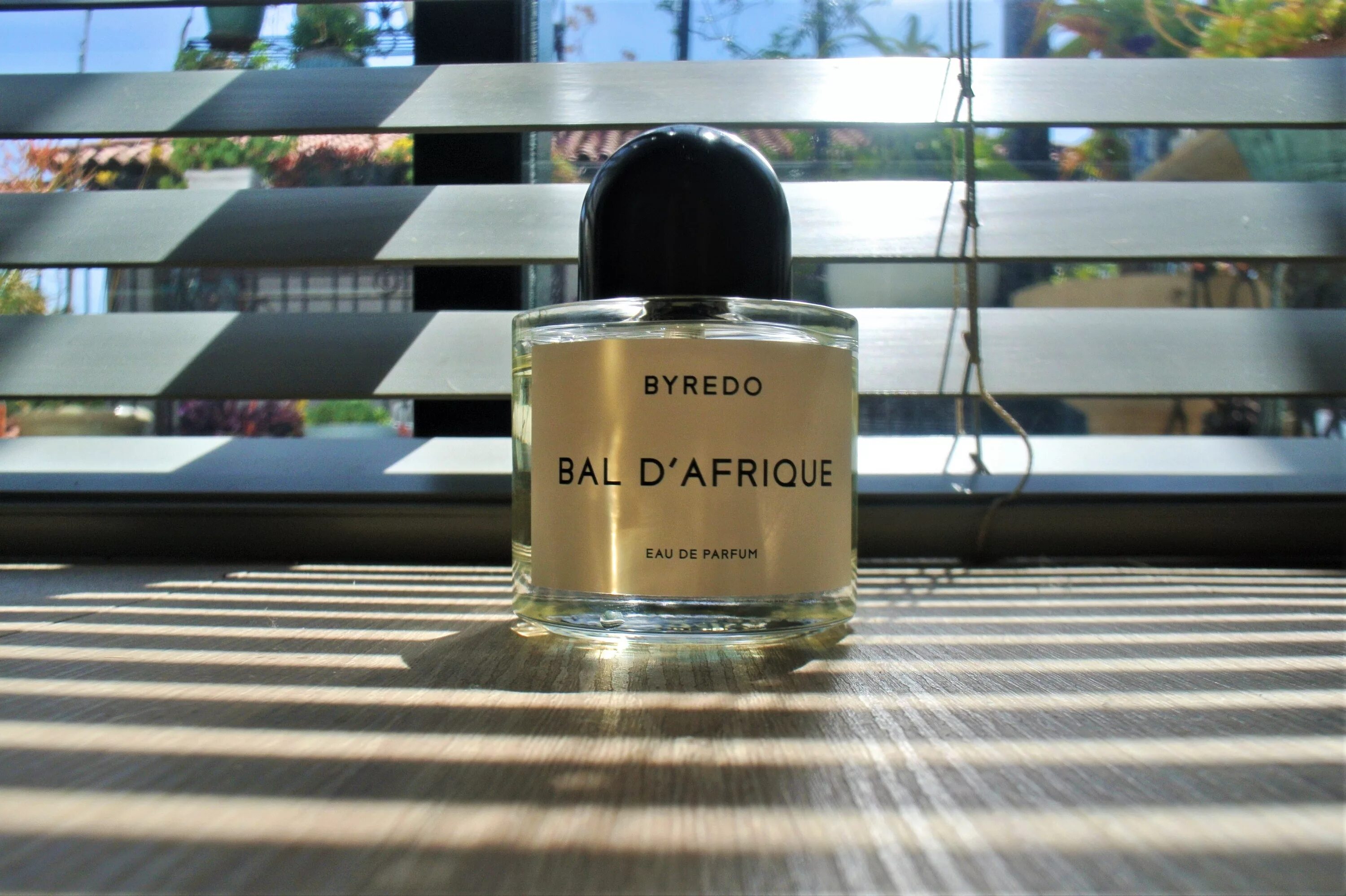 Аромат byredo bal d afrique. Byredo Bal d'Afrique 100ml. Byredo Bal d'Afrique 50ml. Духи Байредо Африканский бал. Byredo Parfums Bal d'Afrique Unisex EDP 100ml.