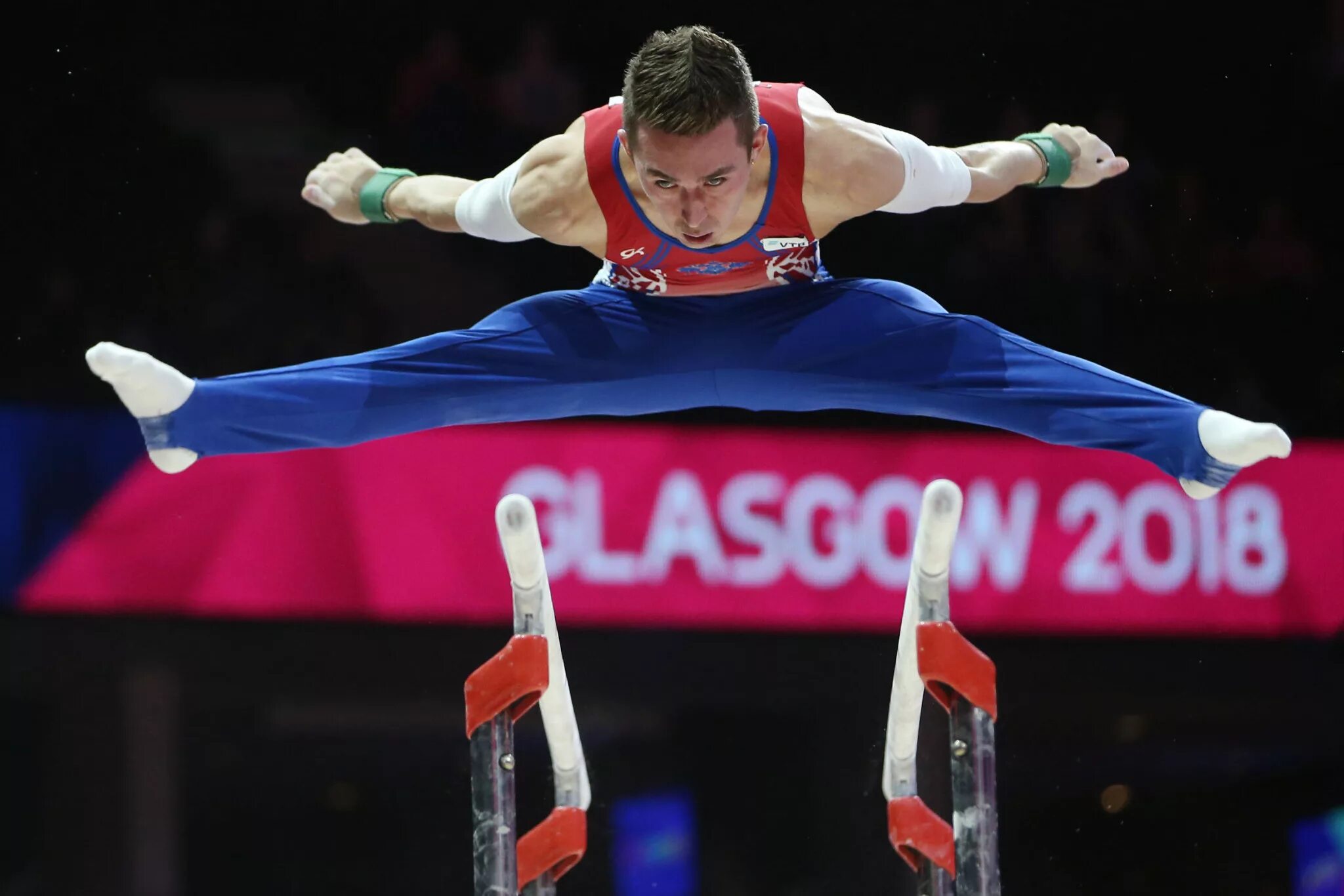 Спортивная гимнастика мужчины чемпионат россии. Далалоян гимнаст. Белявский гимнаст. Вольные упражнения Далалоян.