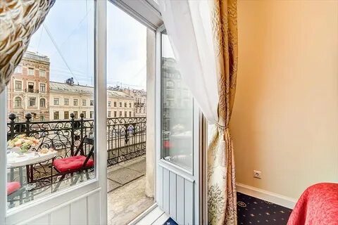 Балкон в центре внимания