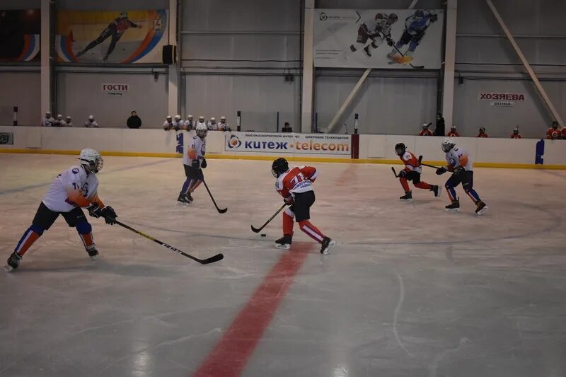 атлант» г. атлант шахунья хоккей. фок атлант шахунья. хоккейный лед. шахунья фок хоккей.