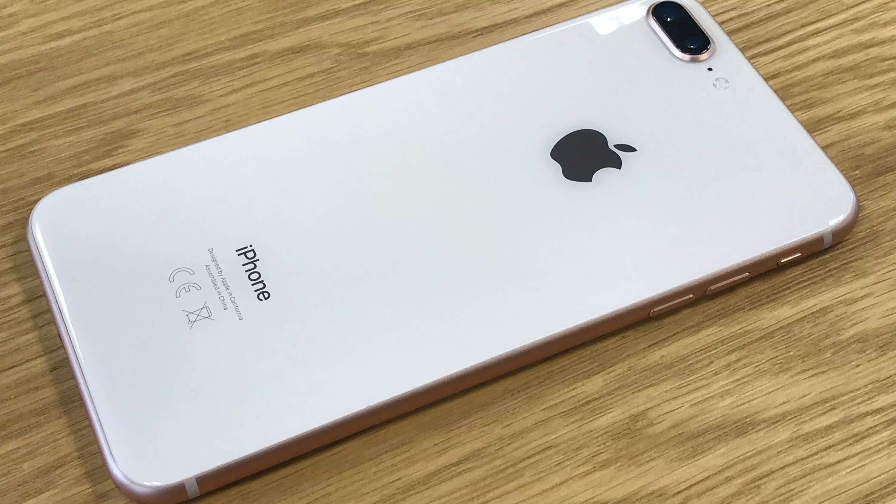 Айфон 8 открытый. Iphone 8 Plus 64gb. Iphone 8 Plus 128gb. Iphone 8 и 8 Plus. Iphone 8 Plus черный.