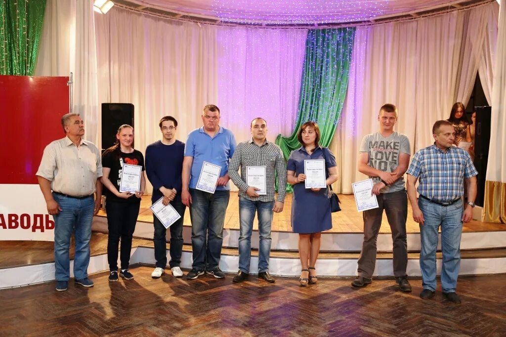 Содействие отзывы. Совет молодежи на заводе промтрактор. совет молодёжи ооо промлит. промлит председатель молодёжи. чаз содействие отзывы работников.