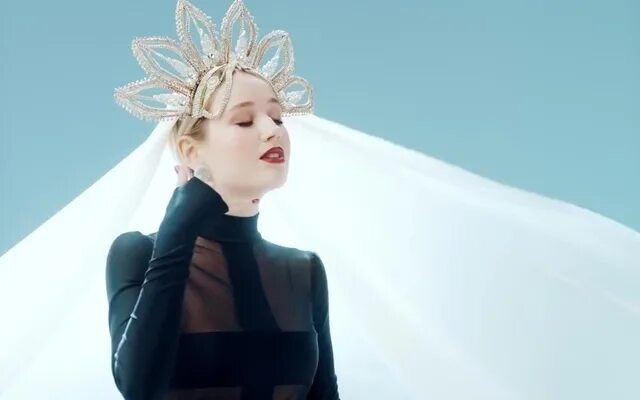 Клип зая. Клава кока - зая (премьера клипа, 2019). клава кока я шепну тебе на ушко. клава кока клипы. я шепну тебе на ушко клип клава кока.