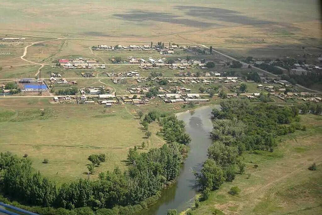 Комсомольское краснокутский район саратовская область. Село Чкалово Краснокутского района Саратовской области. Село Комсомольское Саратовская область Краснокутский район. Село Усатово Краснокутский район Саратовская область. Село Кирово Саратовская область Краснокутский район.