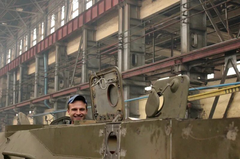 Армавирский бронетанковый завод. Ао "81 бронетанковый ремонтный завод". Акционерное общество "81 бронетанковый ремонтный завод". 81 бтрз. Завод бтрз 163 в кущёвке.