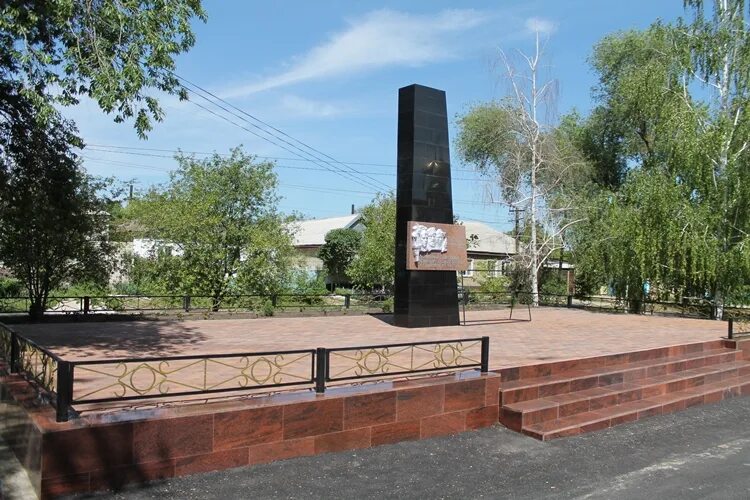 смоленск памятник с орлами 1812. парк калемегдан белград. памятники благодарный ставропольский край. памятники в благодарном. благодарная россия героям 1812 года смоленск.