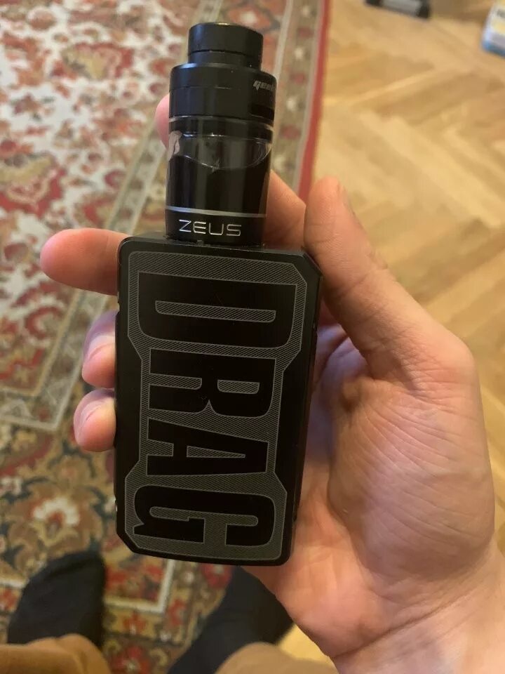 Купить драг с про. Драг 2 вейп. Вейпы VOOPOO Drag 3. Драк 2 вейп. Дрипка Зевс на драг 2.