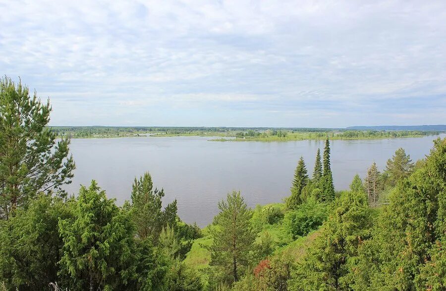 Река кама. На берегах камы. Река кама пермский край. Нечкинский национальный парк. Берега камы фото.
