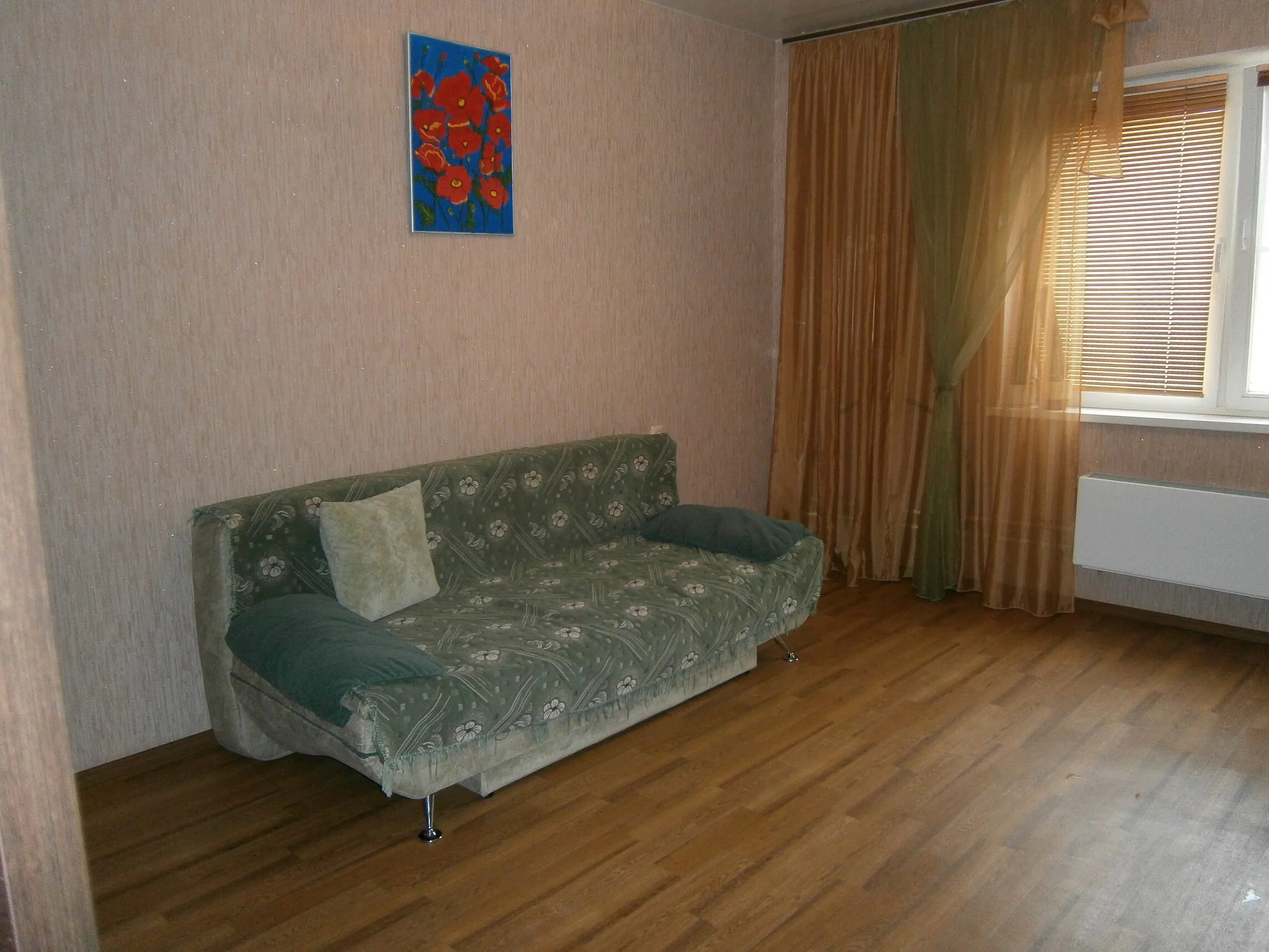 Снять комнату в Волгограде без посредников от хозяина. Снять квартиру в Волгограде на длительный срок. Квартиры в Волгограде снять на месяц.