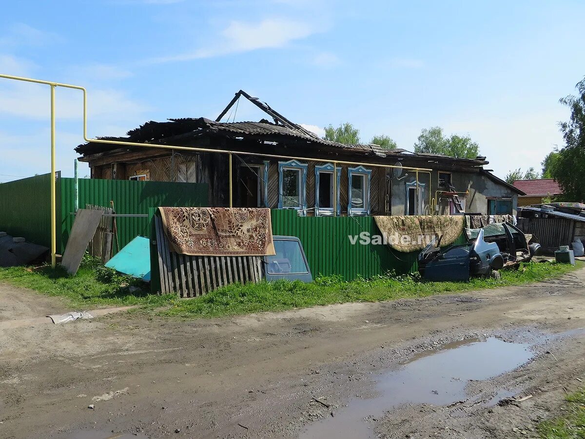 Купить дом в верхней салде. Горел дом верхняя Салда. Дом верхняя Салда.