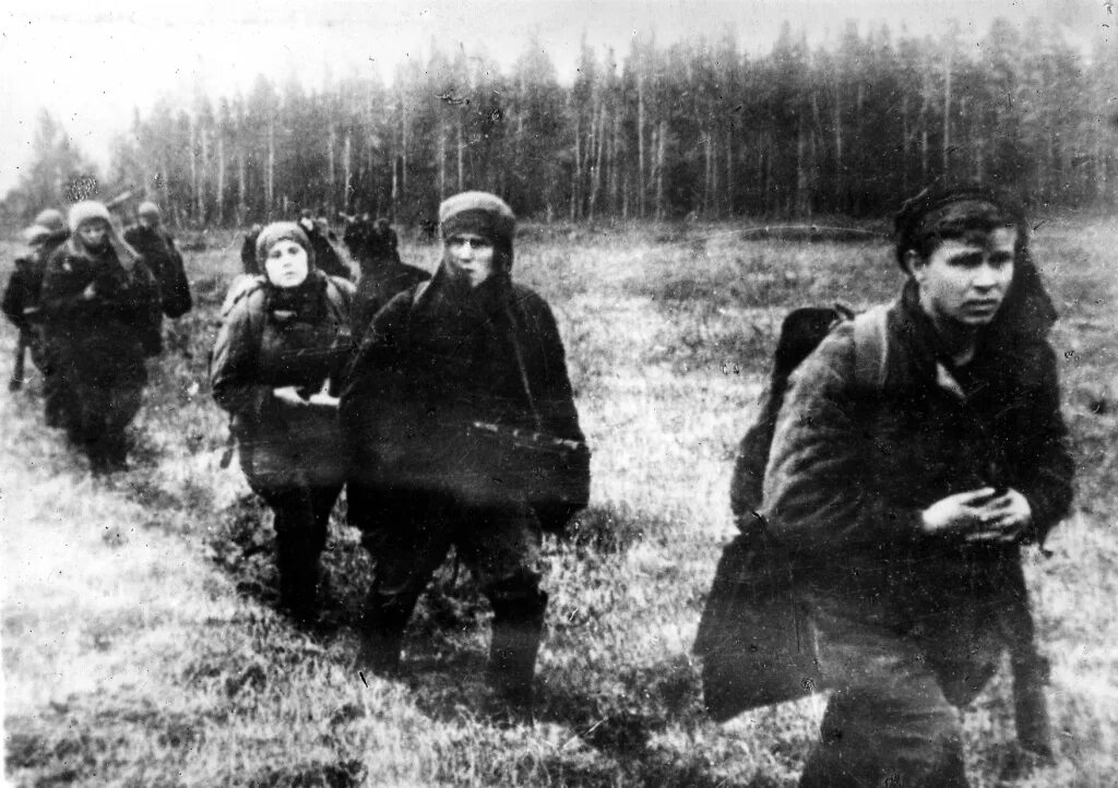 Твардовский партизанам смоленщины