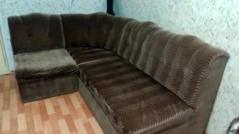 Продаю угловой диван