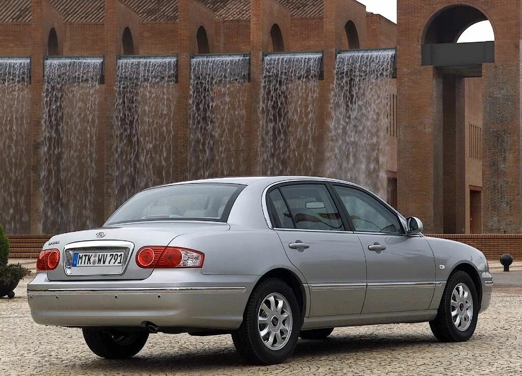 Кия опирус. Kia opirus 2004. kia opirus 2003. кия опирус 2004. киа опирус 2006.