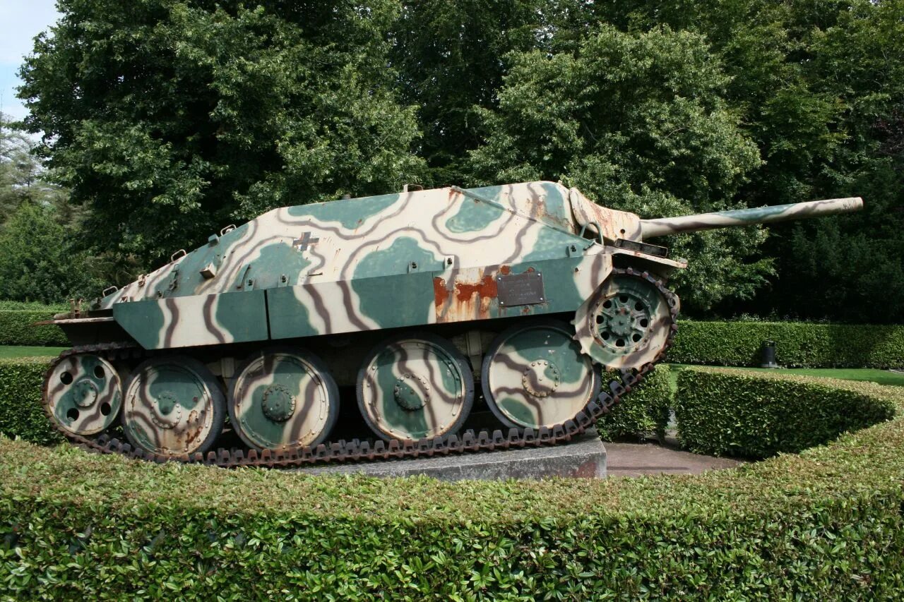 Хетзер. Хетцер танк танк. Самоходка Hetzer. Немецкий танк Хетцер. Е10 Хетцер 2.