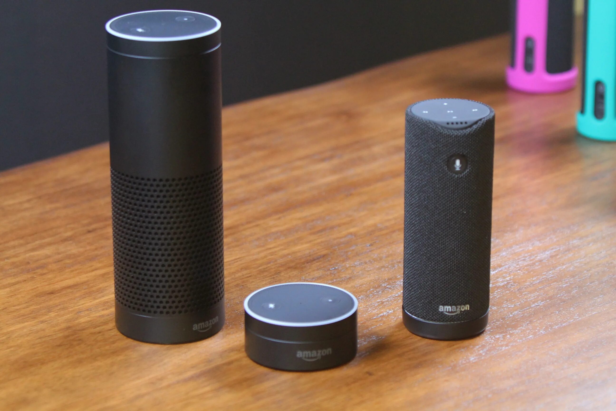 Alexa echo. Колонка амазон алекса. умная колонка. умная колонка alexa. голосовая колонка.