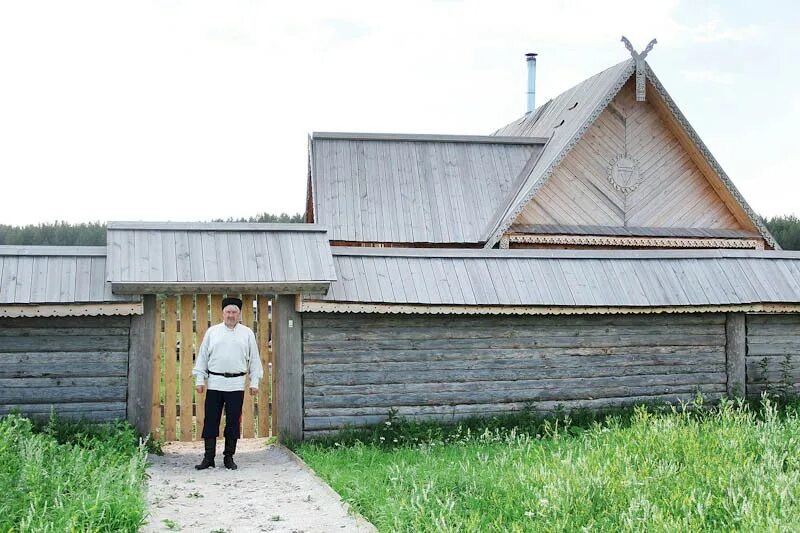 Деревня покровск. Покровское артемовский район свердловская область. Храм село покровское артемовский район свердловская область. Дом музей распутина тюменская область. Церковь в селе покровское свердловская область.