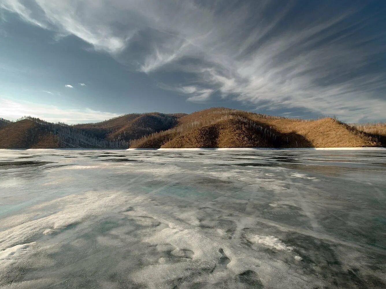 Зейское водохранилище Амурская. Водохранилище на реке Зея. Дальний Восток река Зея. Гайское водохранилище. Далекое водохранилище