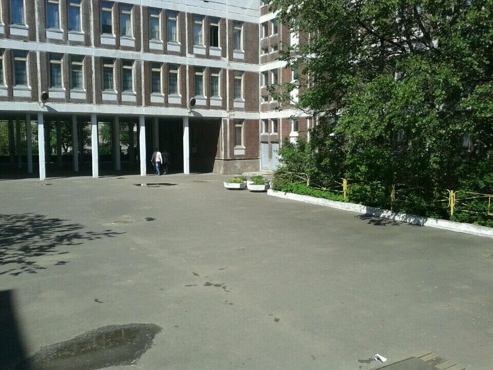 школа 258 колпино фото. школа 523 колпинского района. 454 школа колпино. школа 588 колпинского района. 520 школа колпино.