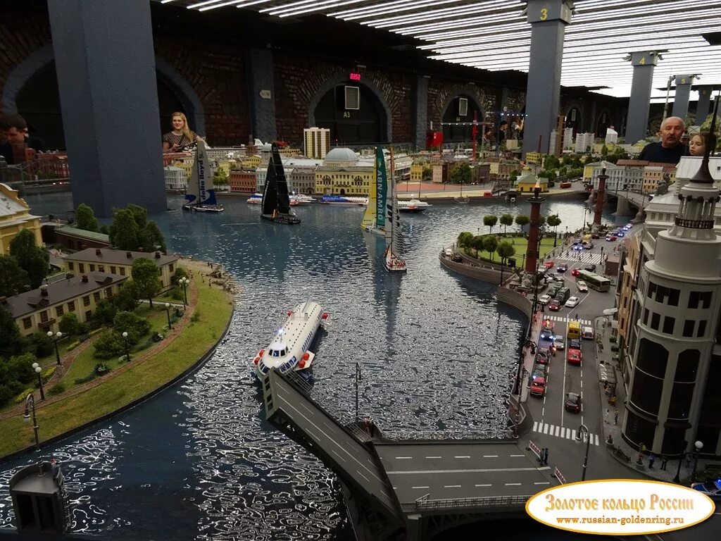 Гранд макет режим. Гранд музей россии в спб. Гранд музей в санкт-петербурге. Музей гранд макет спб. Национальный шоу музей в санкт-петербурге.