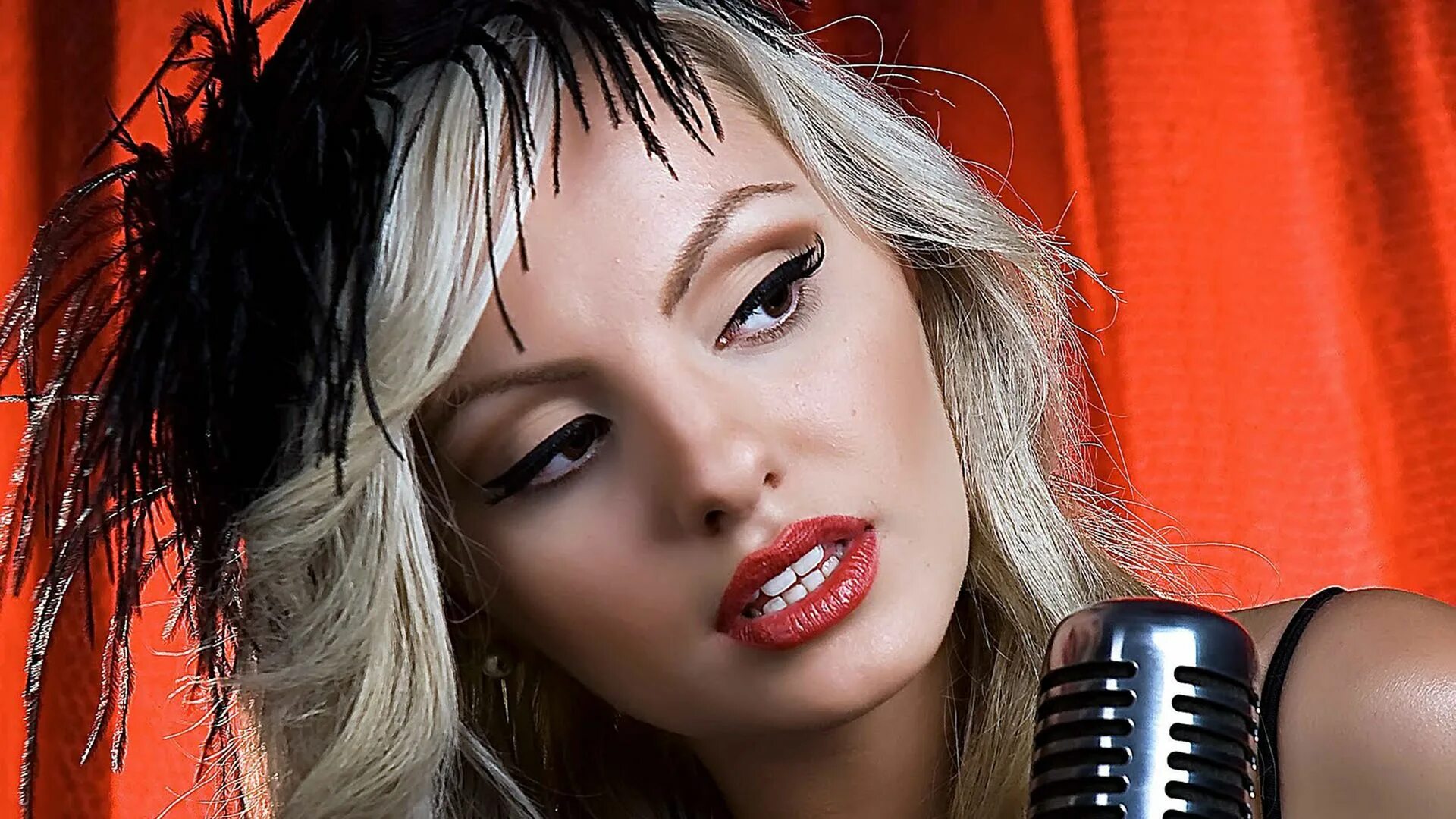 Песни александры стан. Alexandra Stan. Alexandra Stan Energy. Alexandra Stan Plastic Surgery.