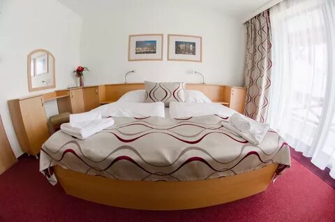 Slideshow bellesa separate rooms.