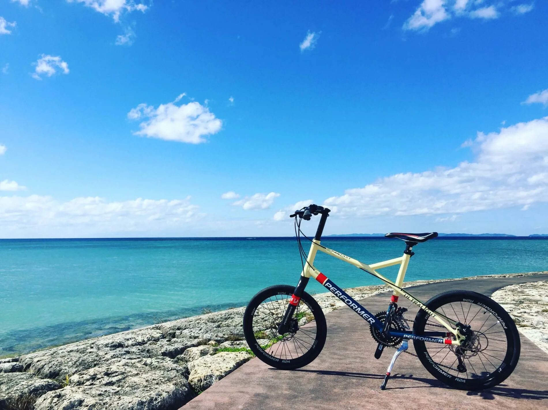 Велосипед bike. Горный велосипед аренда. Горный велосипед. Много велосипедов. Палатка для велосипеда.