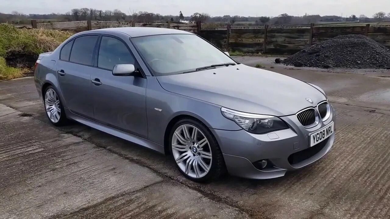 Купить б/у BMW 5 серии V (E60/E61) 530i 3.0 AT (231 л.с.) бензин автомат в Желез