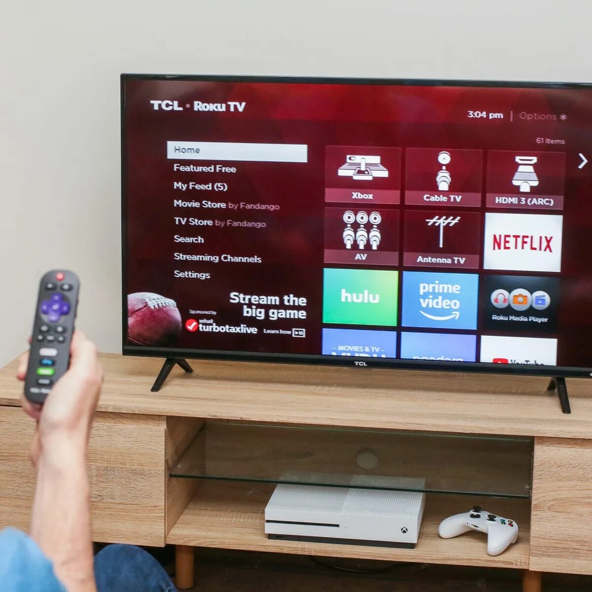 Рейтинг смарт телевизоров 2024. TCL бюджетные телевизоры 32. TCL Smart TV. Лучший бюджетный смарт телевизор. Бюджетный смарт ТВ.