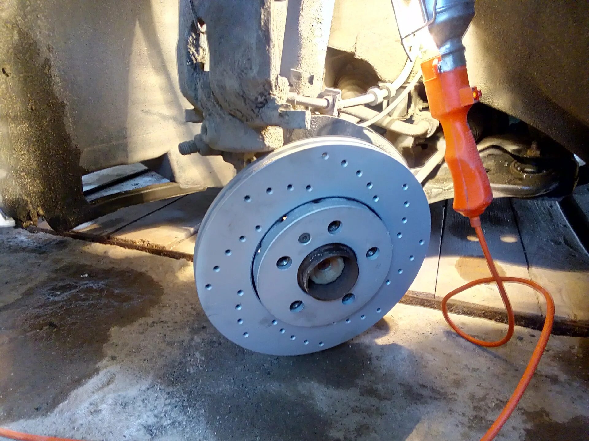 Купить диск тормозной поло. Brake Disc поло седан. Otto Zimmermann 100.3373.52. Диск тормозной Zimmermann Фольксваген поло. Otto Zimmermann на поло седан.