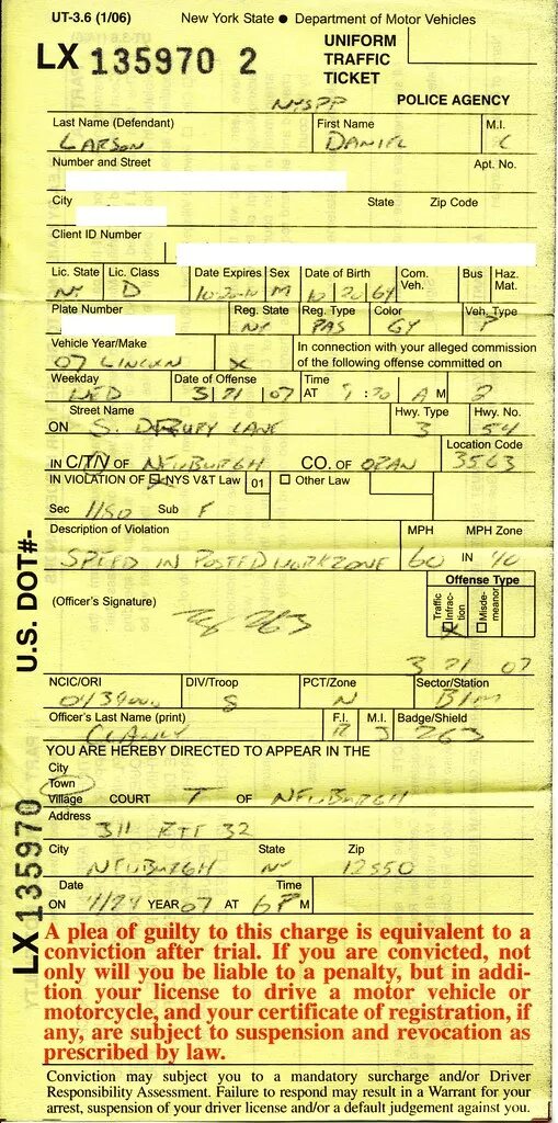 Ticket owner. Макет билета на самолет. Тикеты. Hubspot email. Мокап билета на концерт.